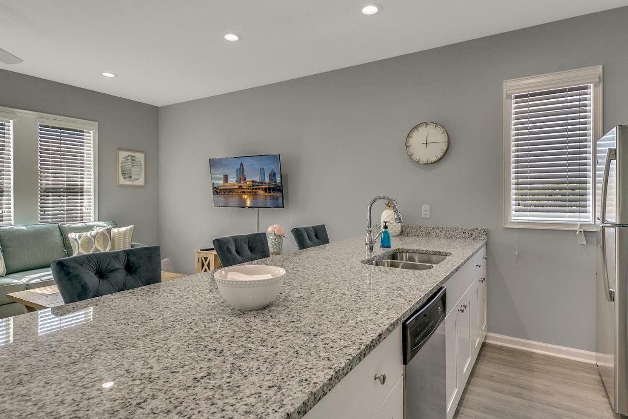 New 3/2 Duplex Minutes From Heart Of Tampa -Unit B Apartment Екстериор снимка